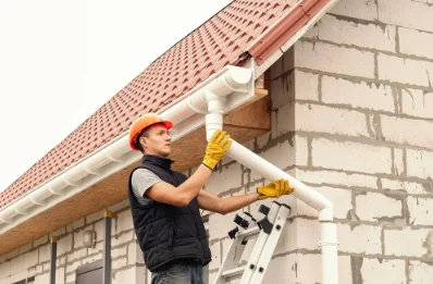 Pose et remplacement de gouttières à Douadic